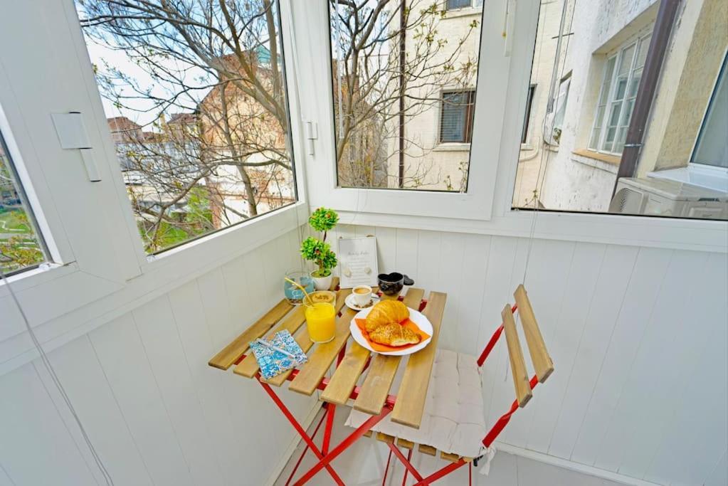 Cozy 1-Bedroom Flat In The Very Center Of Sofia Eksteriør billede
